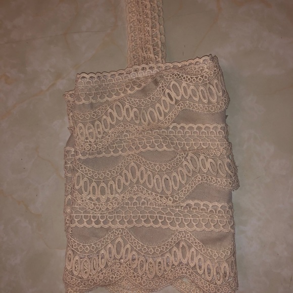 Top - Picture 2 of 4